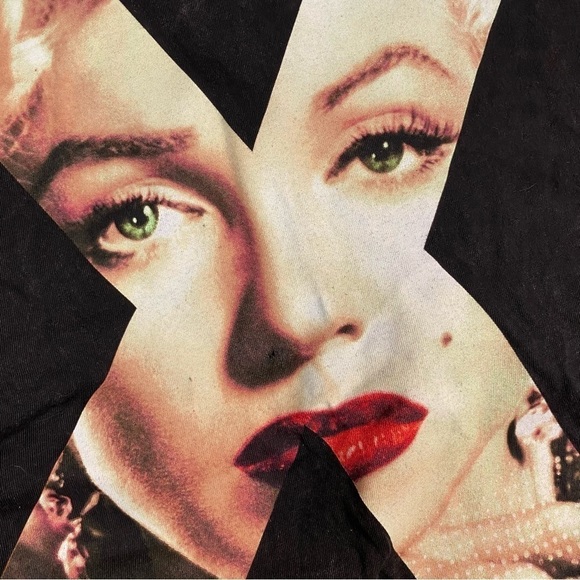 MARILYN Monroe X T-Shirt - Picture 3 of 8